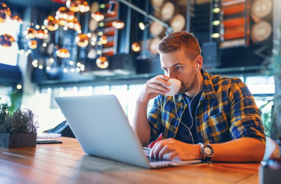 Blockchain for Smart Cities